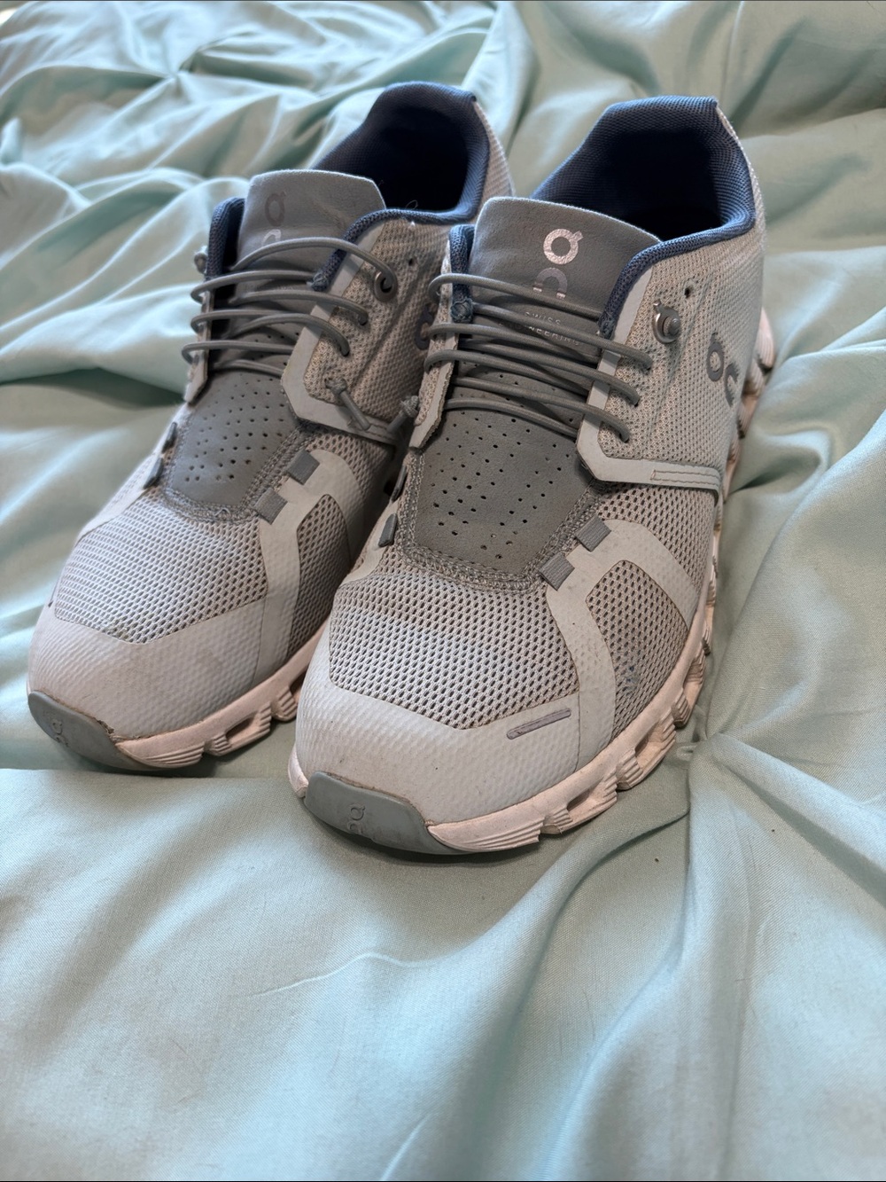 ON Cloud 5 Glacier White Women's Size 8 - Picture 7 of 7